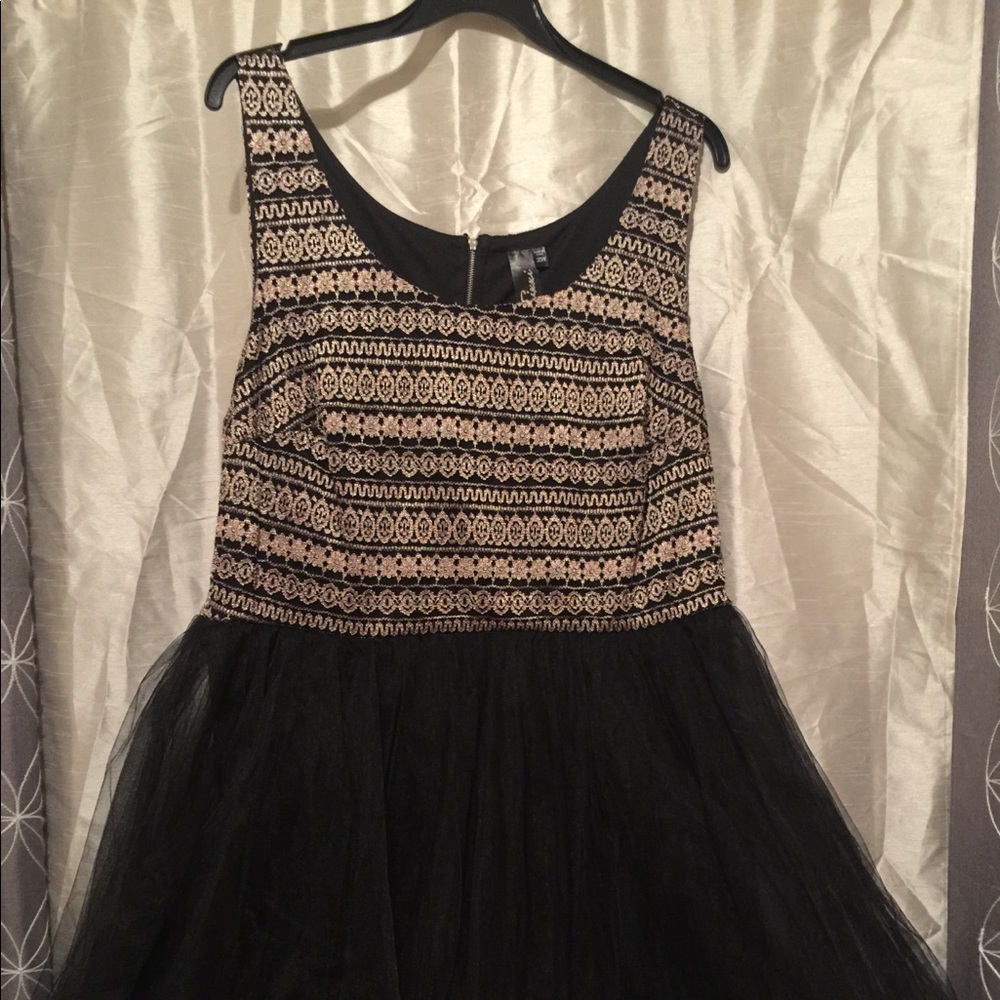 Trixxi Party Dress
